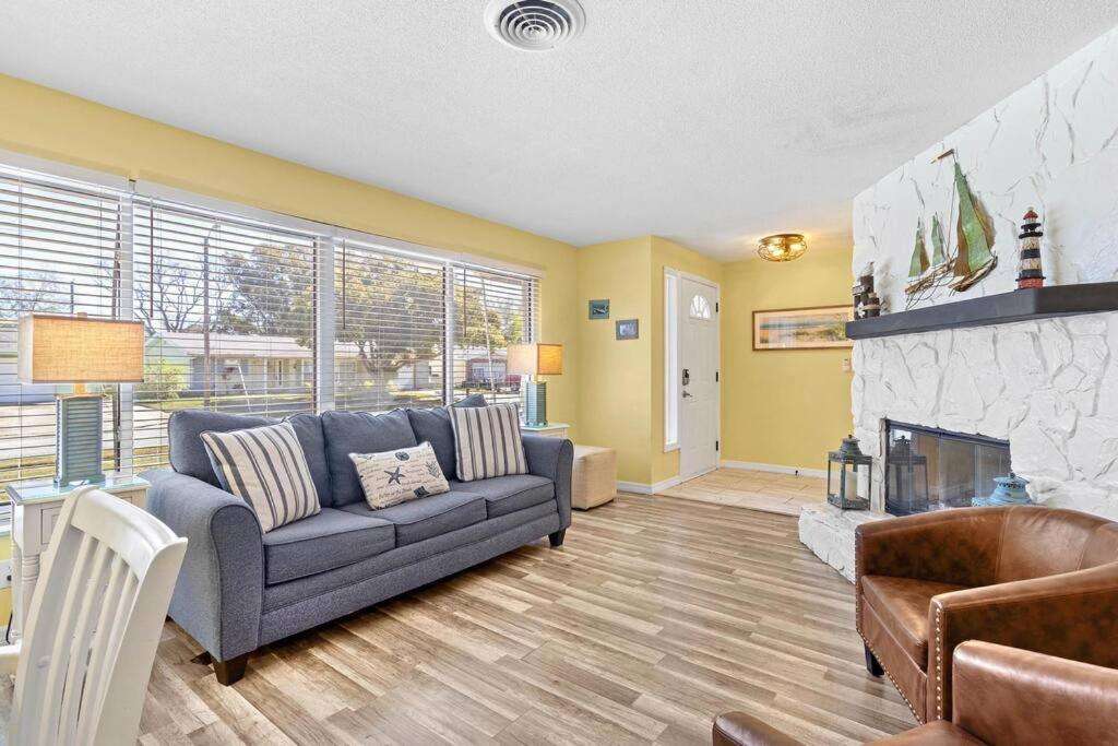 Perfect For Family Gatherings With A Heated Pool! - Clearwater'S Clear Choice Exterior foto